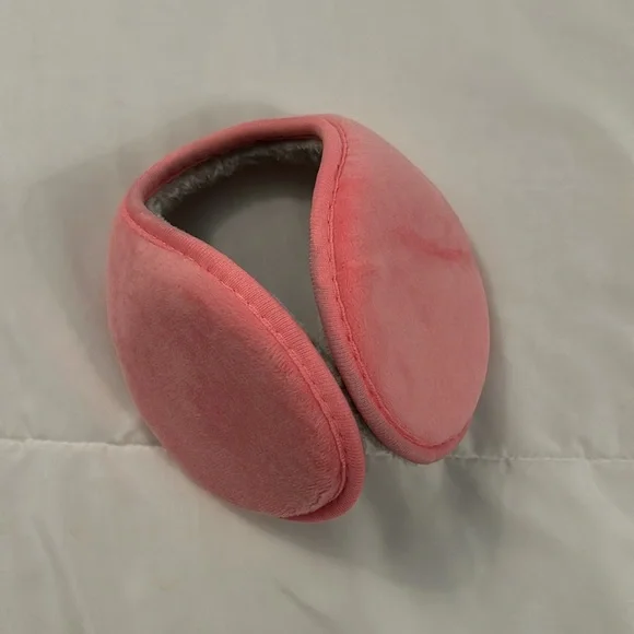 Cozy Beanie, Gloves, & Ear Warmer Bundle - Picture 9 of 13